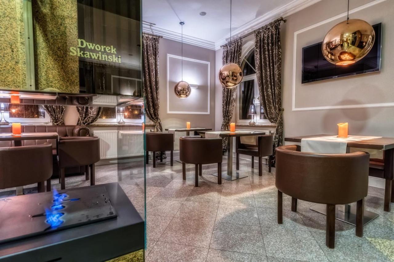 Dworek Skawinski سكافينا المظهر الخارجي الصورة